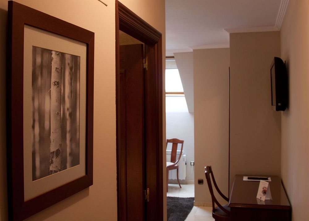 Hotel San Pedro Лангрео Екстериор снимка